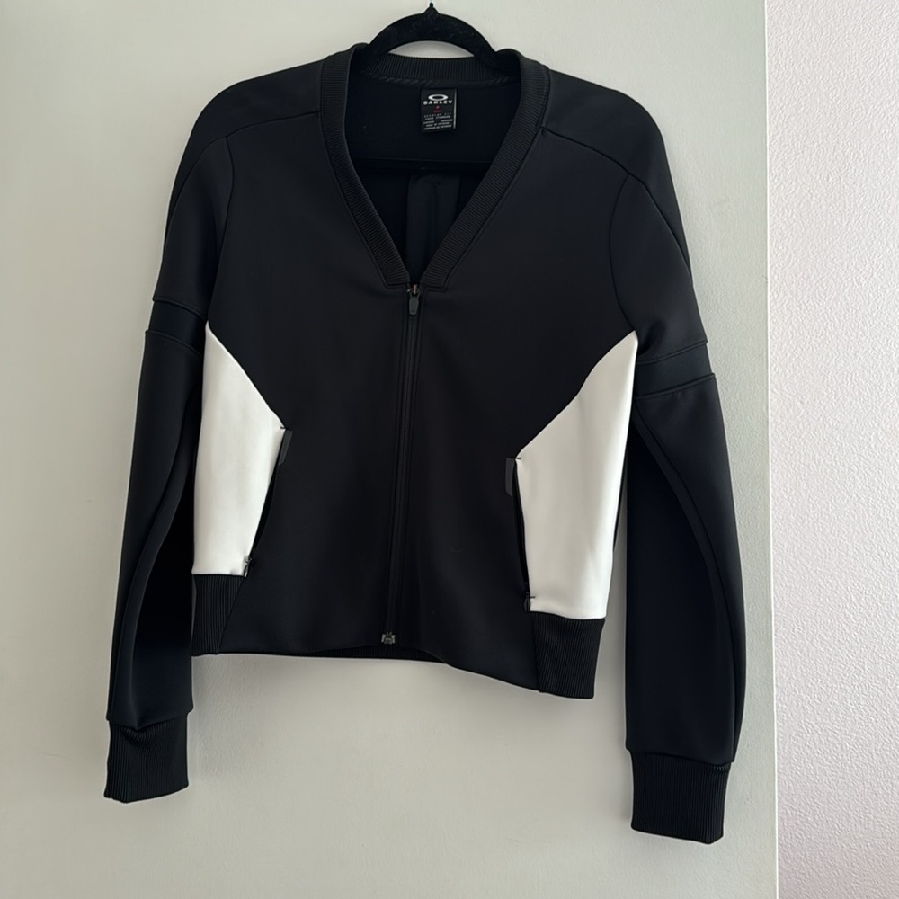 Oakley athletic black and white jacket size medium - Picture 5 of 7